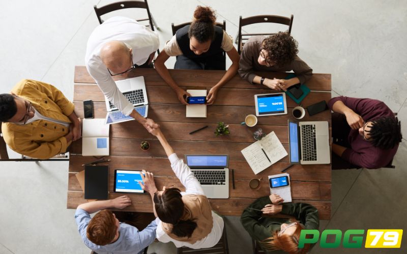 Đội ngũ chăm sóc khách hàng POG79 chuyên nghiệp